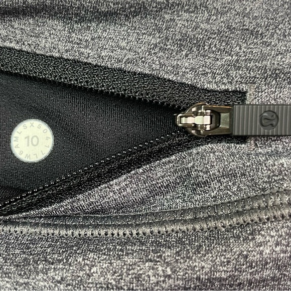 Lululemon Inspire Crop II Luxtreme Heathered Black Leggings Size 10 Style W6AMLS - Picture 9 of 16